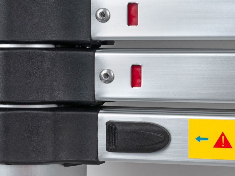 Bilde av Teleskopstige alum 3,8m 13 trinn