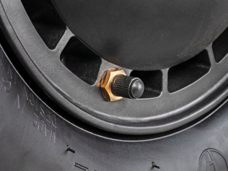 Bilde av Trillebår el TE300 160 l 300 kg 280W Li 40V/6Ah